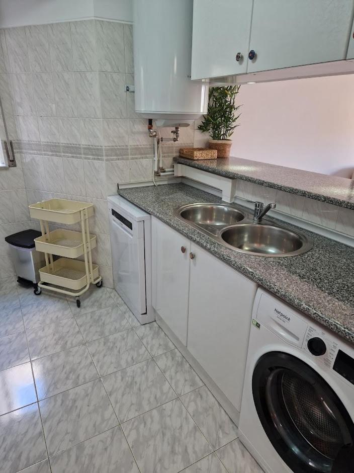 Apartamento T2 Palmeira Gale-Praia Da Gale Guia  Zewnętrze zdjęcie